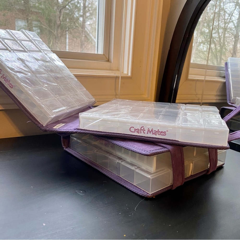 PACK OF TWO Craft Mates Double Sided Case w 8organizers, for (beads, pins, more) - Picture 2 of 16
